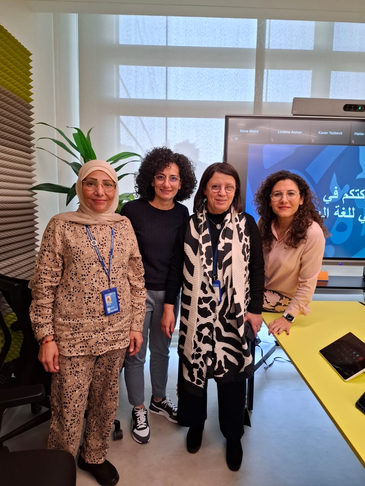 من الحضور