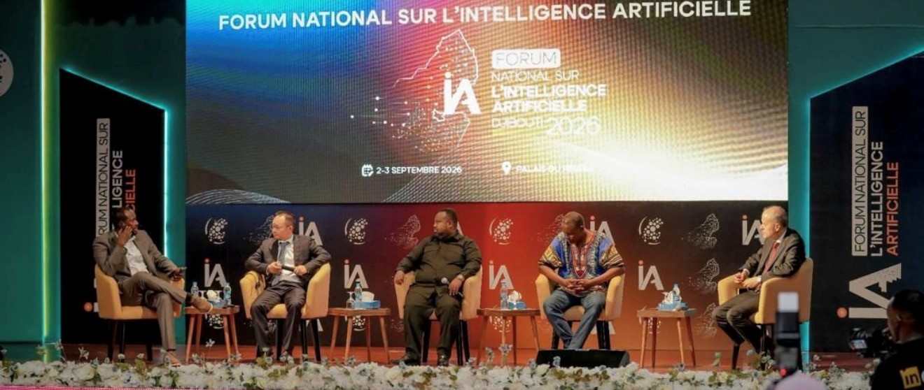 Panel of speakers, seated