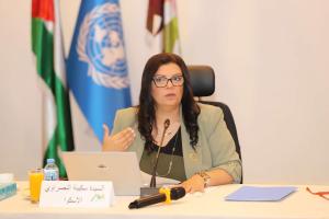 مداخلة خلال إحدى جلسات الأكاديمية